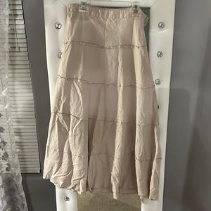 Maxi skirt